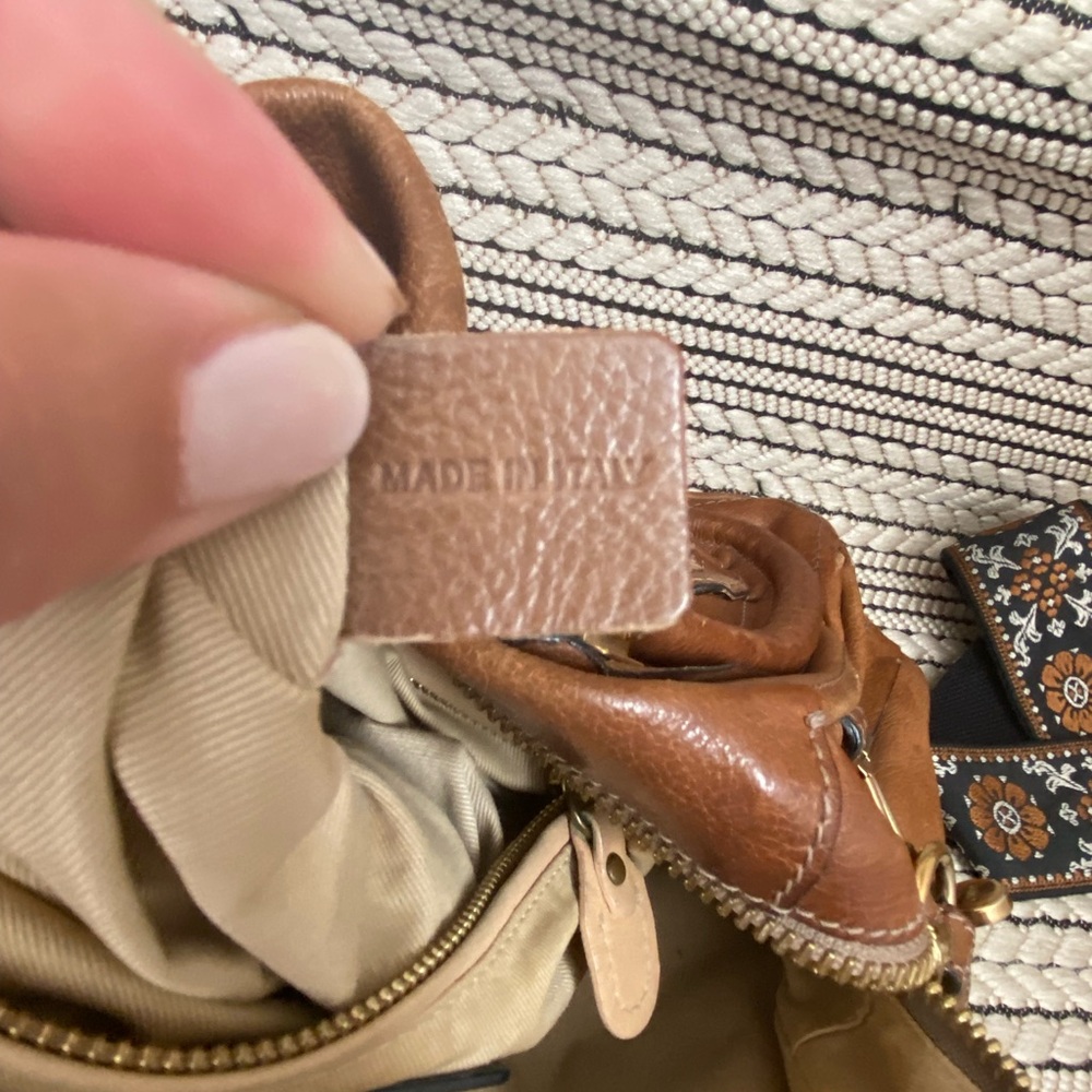 Chloe Paraty Handbag - Picture 13 of 14
